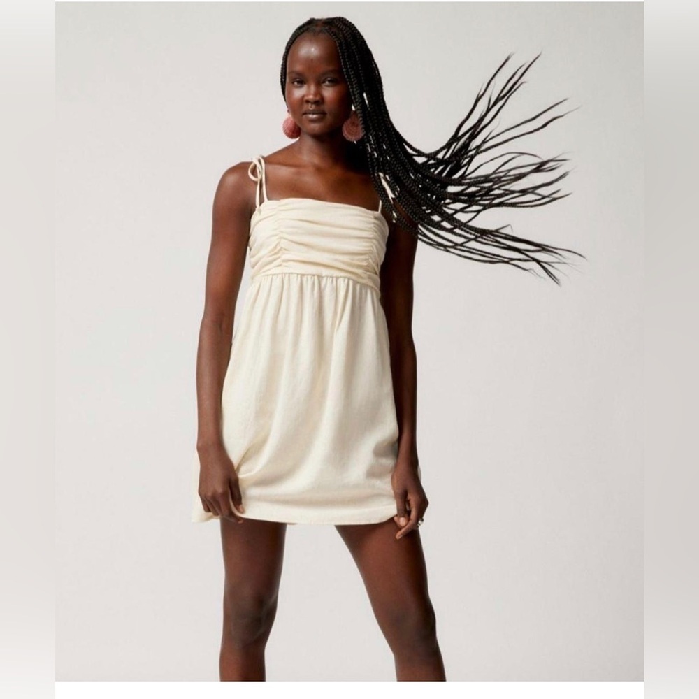 NWT Urban Renewal EcoLinen Tie Shoulder Ruched Babydoll Cream , size S